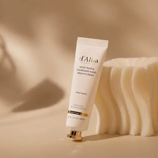 D'ALBA Nourishing Hand Serum In Cream 30ml